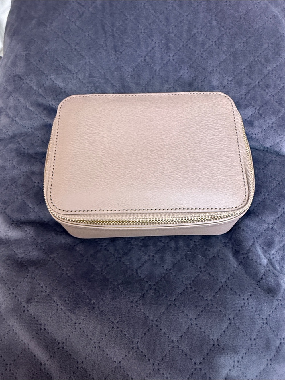 Compact Women's Travel Jewelry Case - Blush Pink